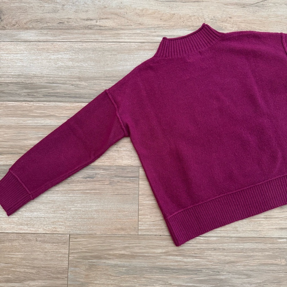 Universal Thread Sweater - Picture 10 of 14